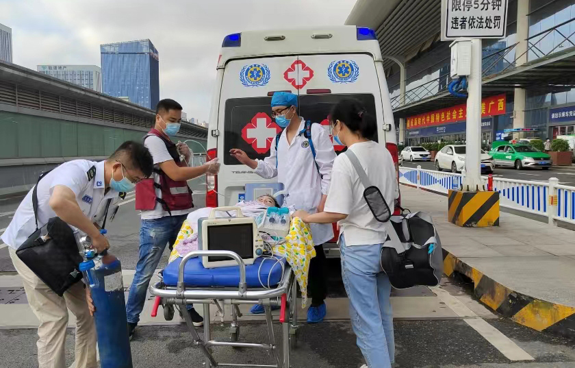 鸡东县救护车出租公司