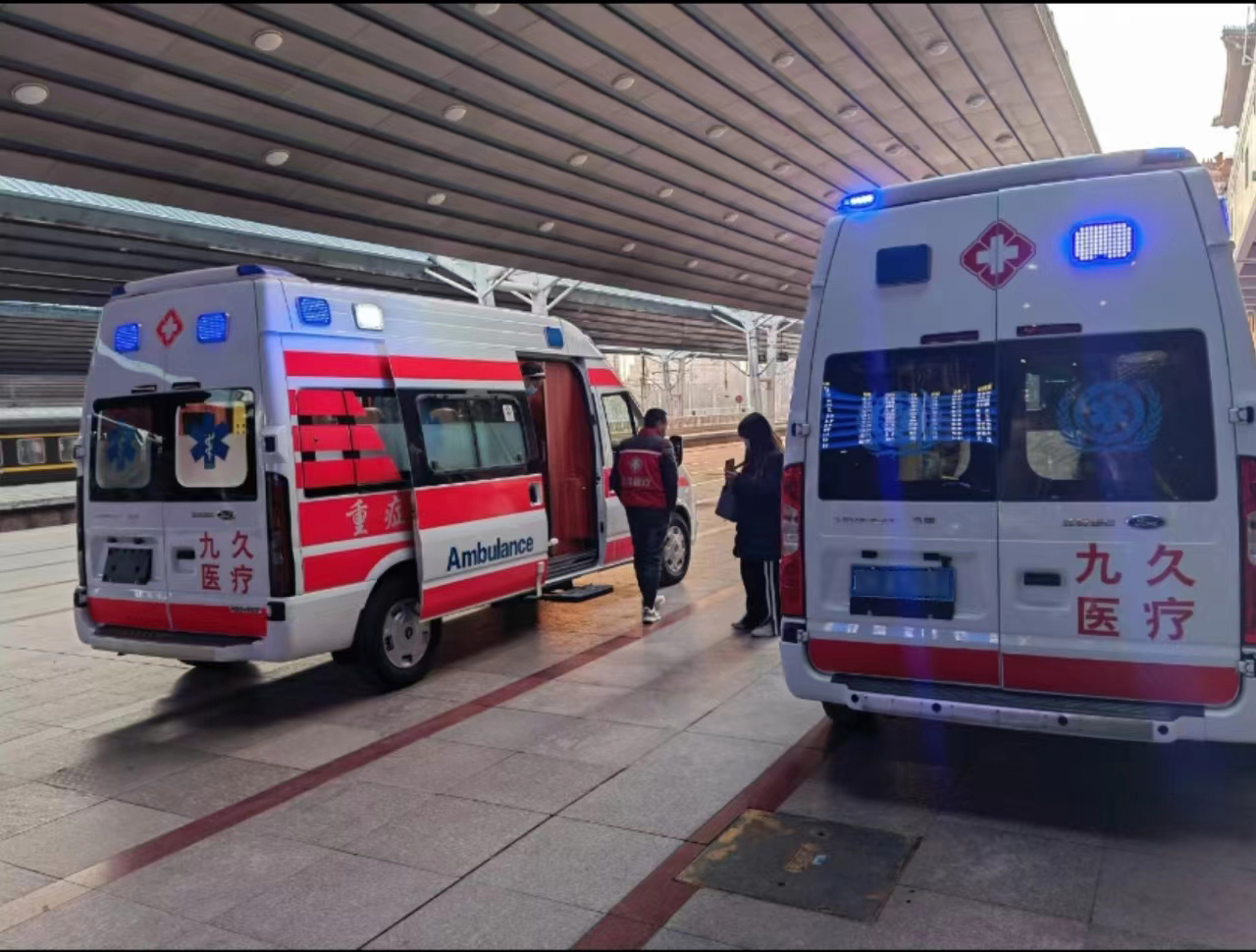 鸡东县救护车长途转运